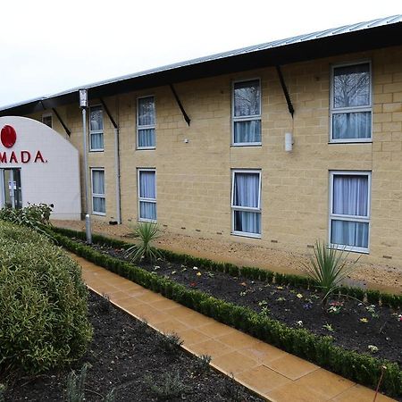 Ramada Oxford Hotell Waterstock Exteriör bild
