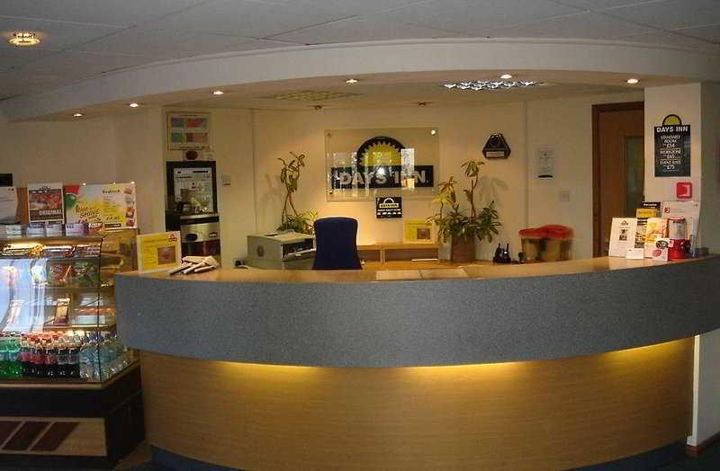 Ramada Oxford Hotell Waterstock Exteriör bild